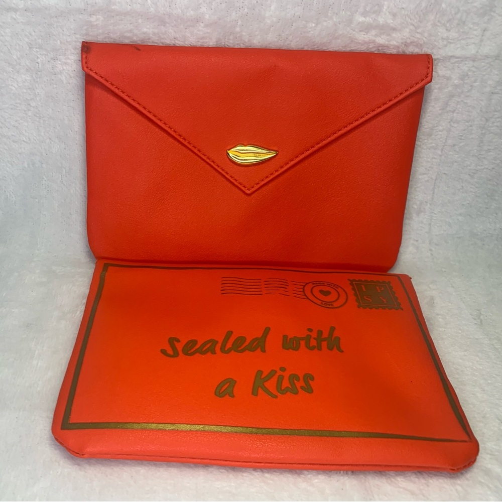 2 BRAND NEW ENVELOPE COSMETIC BAGS